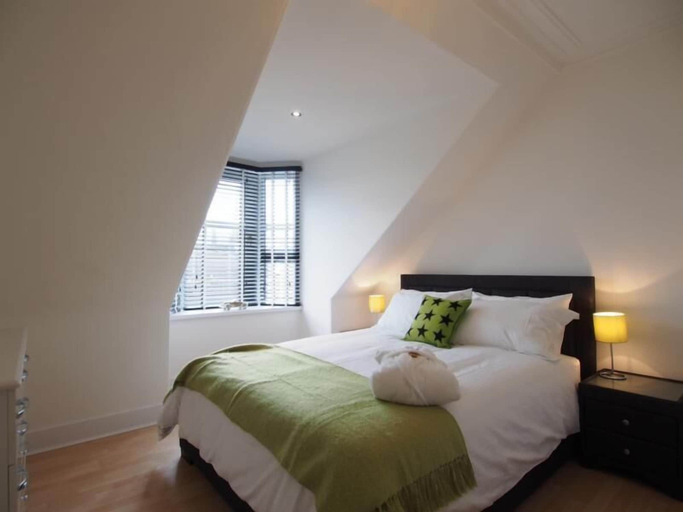 Bedroom 2, Thistle Apartments, Aberdeen