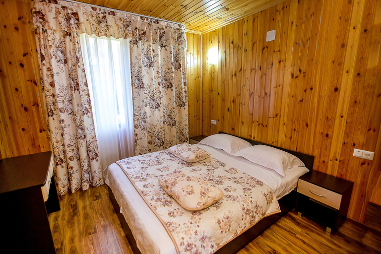 Bedroom 2, Regaliya, Sochi gorsovet