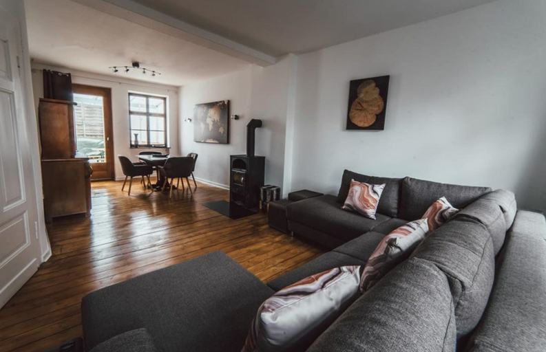 Others 4, Casa Calmont, Cochem-Zell