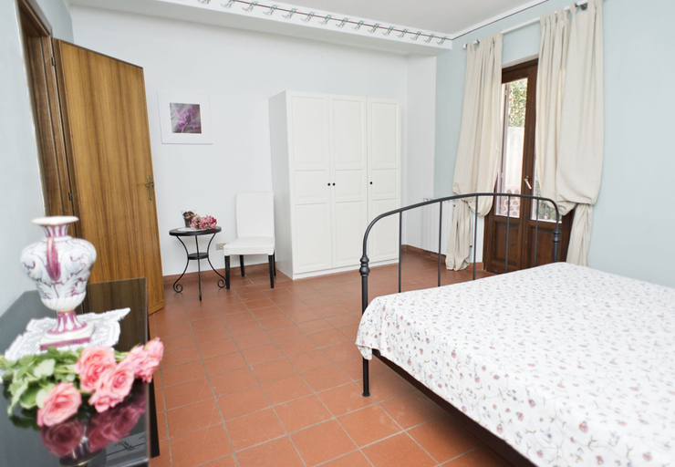 Bedroom 3, Residence Il Castagno, Pistoia