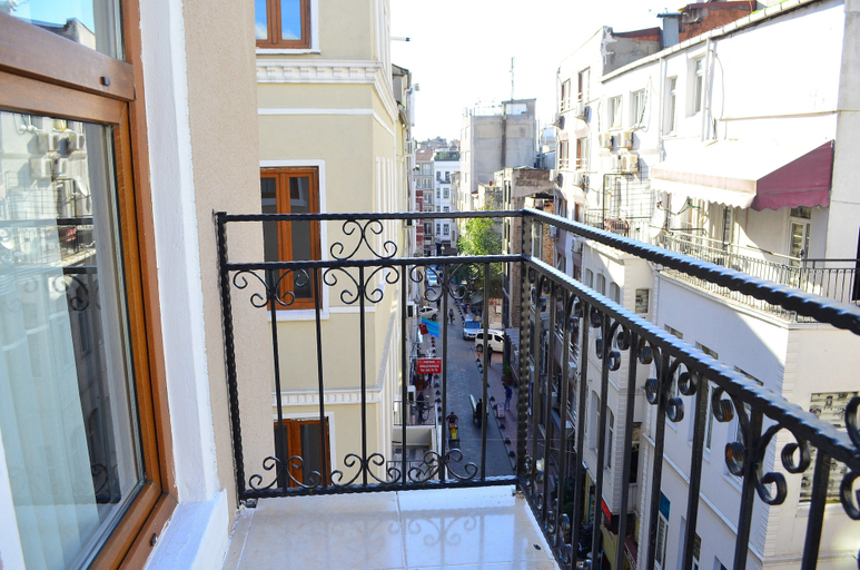 Others 4, AddresSuitesHotel, Beyoğlu