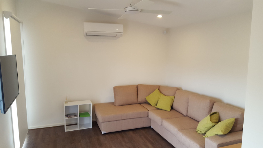 Others 5, Lara Lodge, Greater Geelong - Pt C