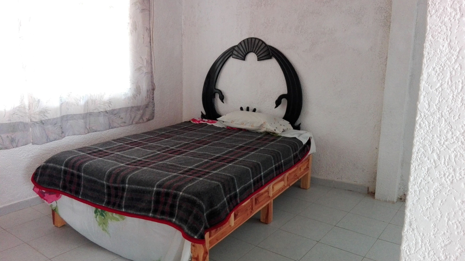 Bedroom 4, CynCas, Villa Guerrero