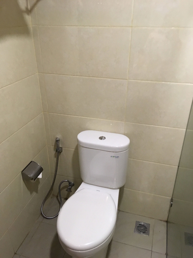 Bathroom 5, Paniisan Hotel, Bandung