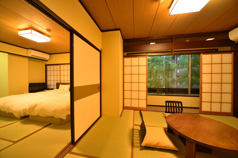 Bedroom 4, Hatago Kintoen, Hakone