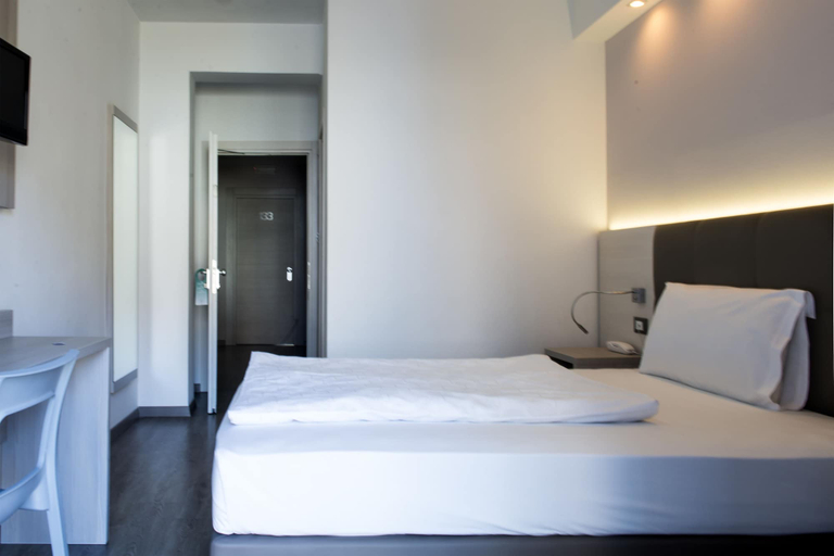Bedroom 4, Ariston Apartment, Bolzano