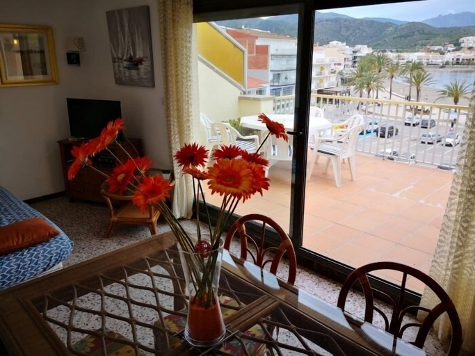Others 4, Apartamento 5690, Girona