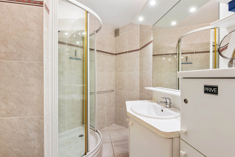 Bathroom 4, Campanula, West-Vlaanderen