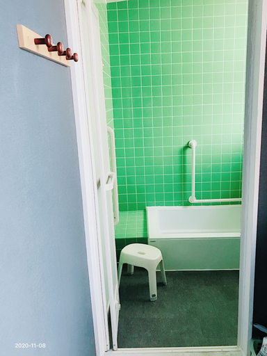 Bathroom 4, Minshuku Kaikeibo, Hannan