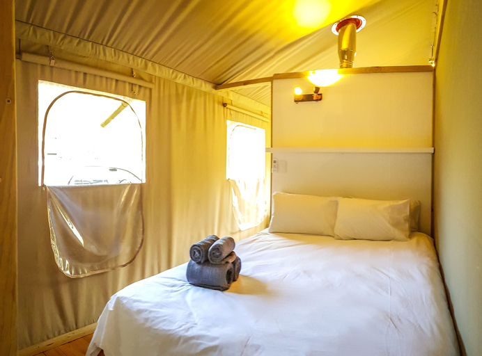 Bedroom 3, AfriCamps at Doolhof- Glamping, Cape Winelands