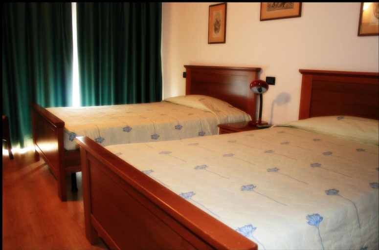 Bedroom 21
