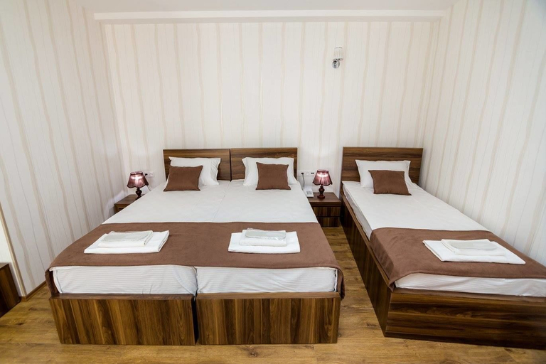 Bedroom 2, Elia Palace Hotel, Tbilisi