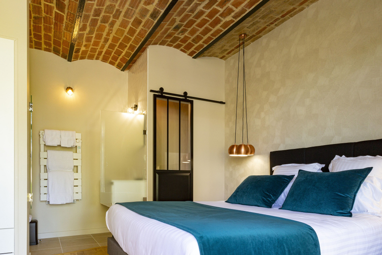 Bedroom 4, La Ressourçante, Marne
