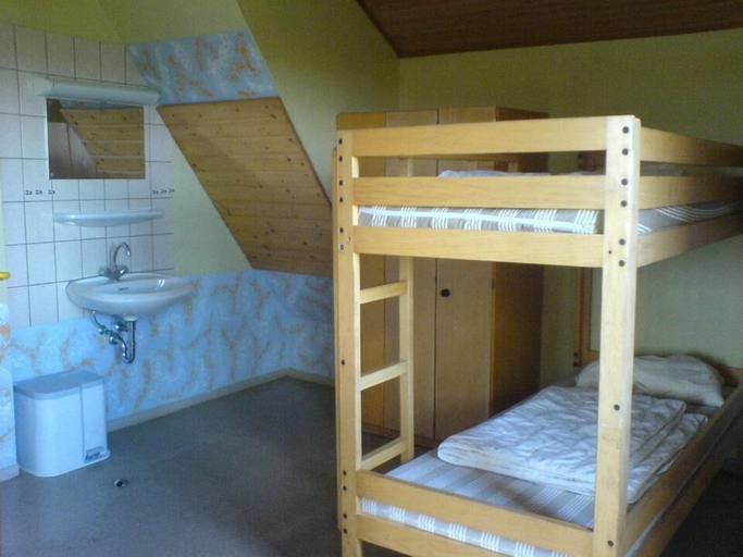 Bedroom 2, Jugendgästehaus Westkap Wangerooge, Friesland