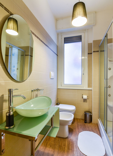 Others 4, Apartment near Central Station, Milano