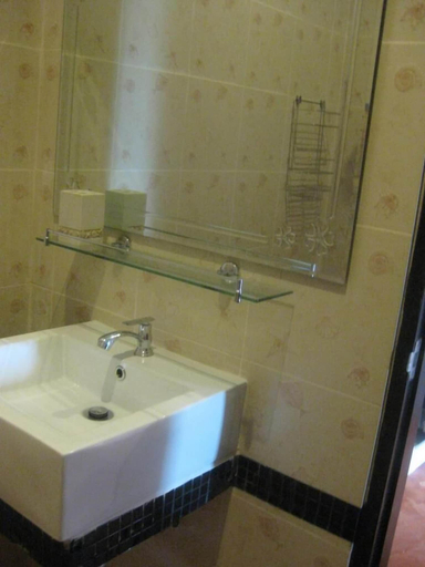 Bathroom 4, Bamboo Resort, Khanom