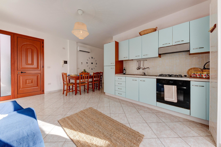 Others 5, Appartamento Majorana B, Lecce