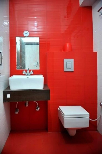 Bathroom 3, Hotel Gyan, Dehradun