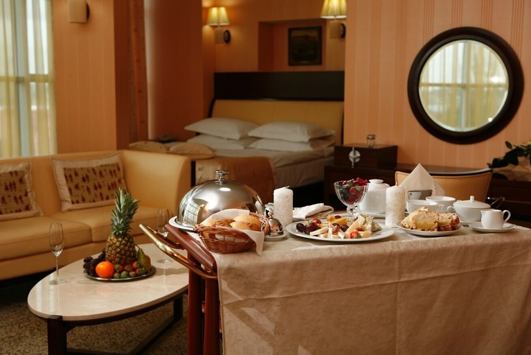 Food & Drinks 5, Marton Palace Kaliningrad, Gur'evskiy rayon
