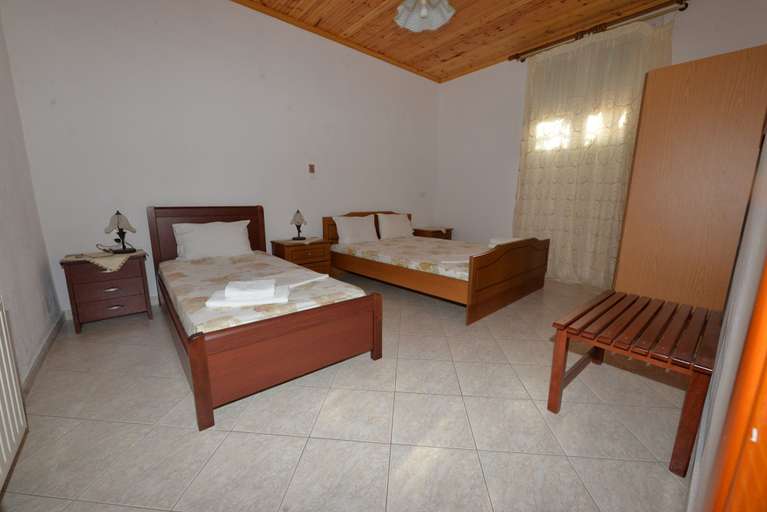 Bedroom 2, Studios Kostas & Despina, East Macedonia and Thrace