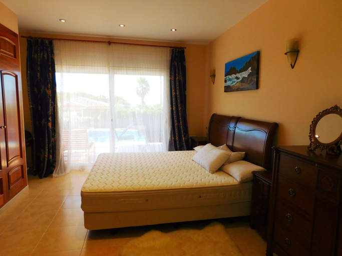 Bedroom 2, Villa Bella Vista - A131, Girona
