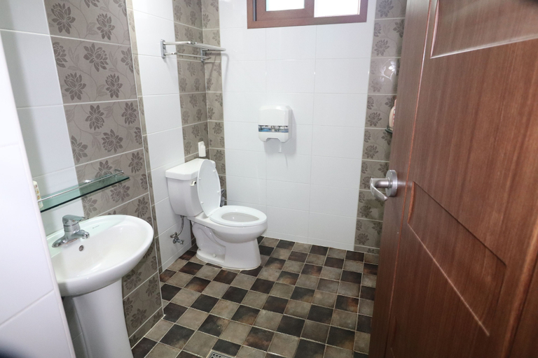 Bathroom 4, Gyeongju Raspberry Pension, Gyeongju