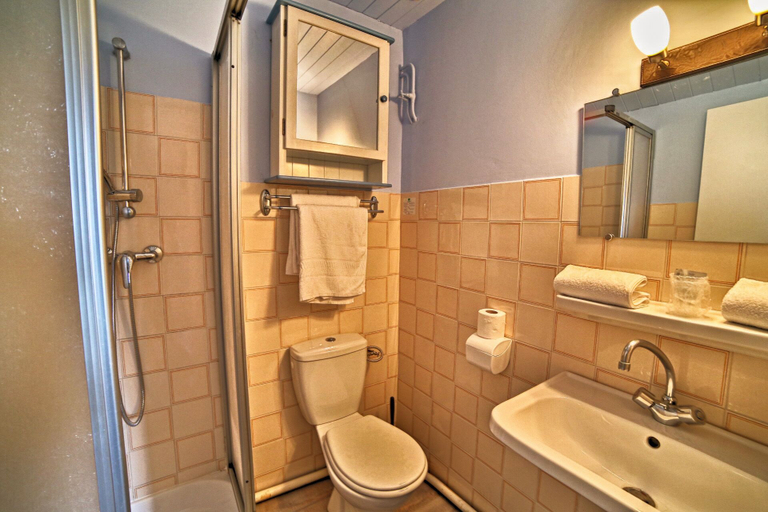 Bathroom, Le Blanchon Hotel, Alpes-de-Haute-Provence