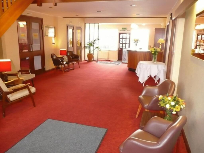 Others 2, Newark Hotel, Peterborough