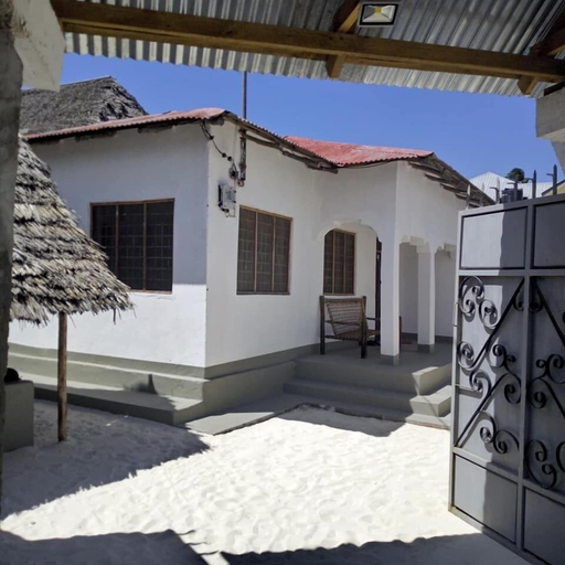 Exterior & Views 1, Hakuna Matata Guest House, Kusini