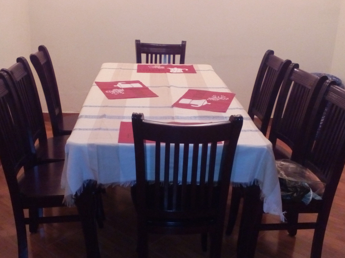 Others 5, 251 Budget Guest House, Addis Abeba