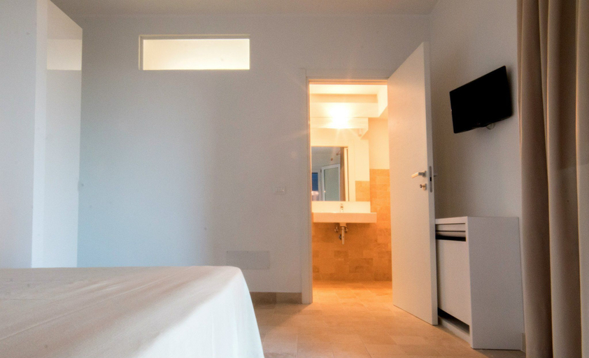 Bedroom 4, Melus Maris, Syracuse