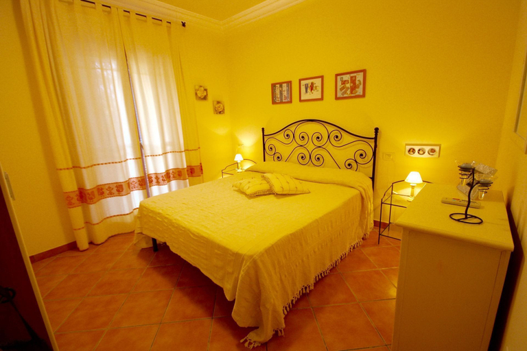 Room 2, Casa Antonella, Olbia-Tempio