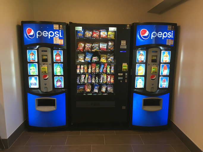 Food & Drinks 5, Microtel Inn & Suites by Wyndham Richmond Airport, Henrico