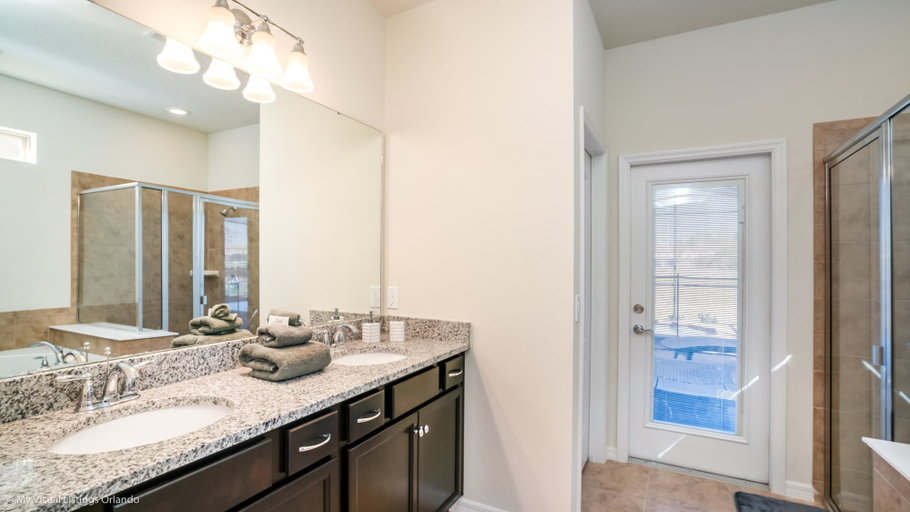 Bathroom 3, 8817corc, Osceola