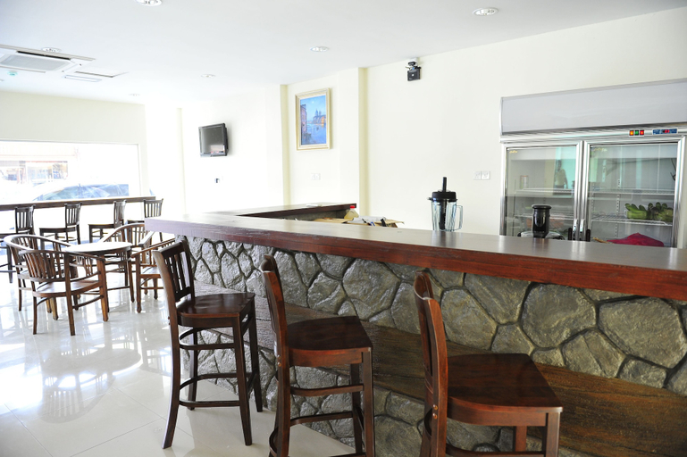 Food & Drinks 5, Hallmark Express Hotel, Malacca City
