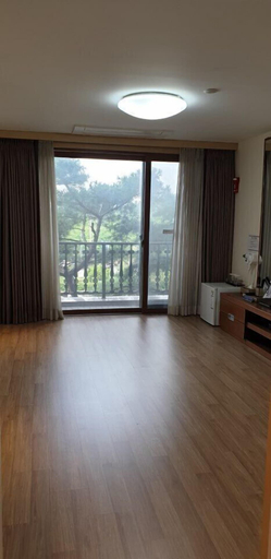 Others 3, Hotel The Base, Chungju