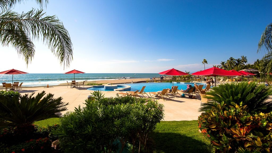 Others 1, Stunning Upgraded Condo All Oceanfront, Puerto Vallarta