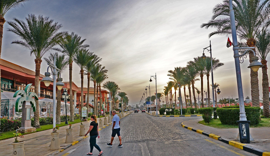 Others 5, Villages Road Apartments, Al-Ghurdaqah