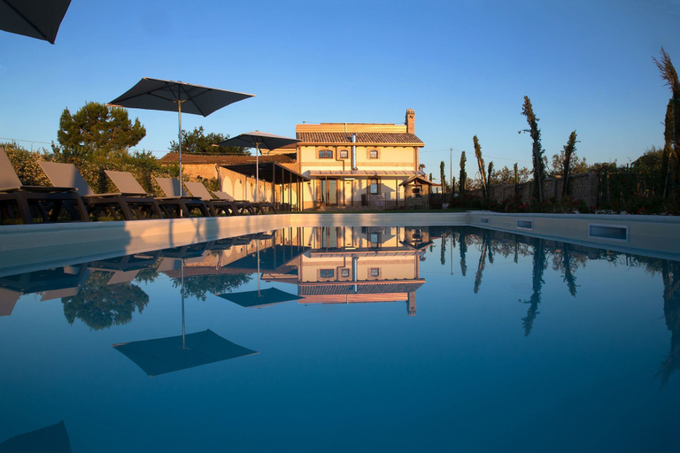 Exterior & Views 2, Casale905, Chieti