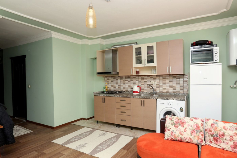 Others 5, Fotinos Apartments, Merkez