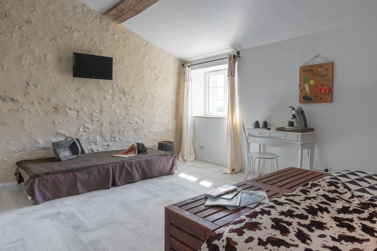 Bedroom 2, L'îlot Vignes, Gironde