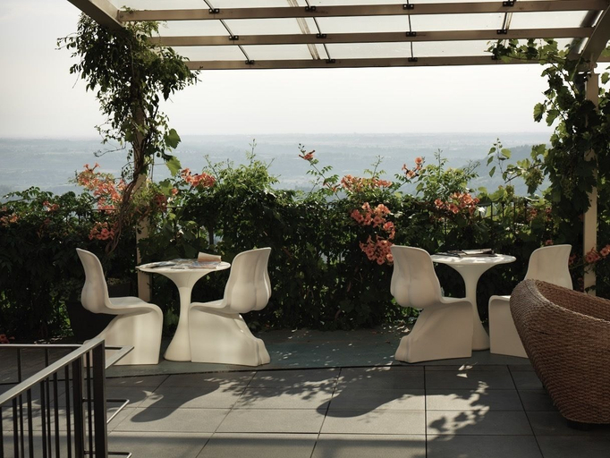 Terrace/patio 4, Felicin - Palazzo Boeri Panoramic Suites, Cuneo