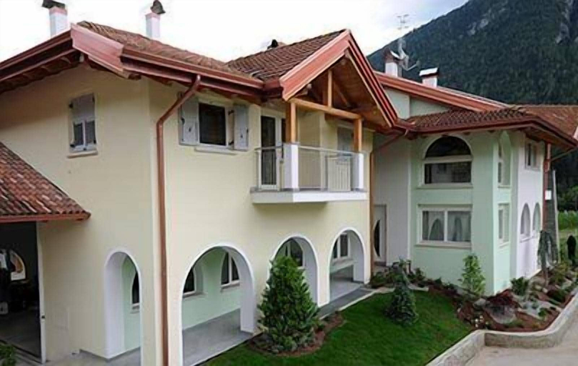 Exterior & Views, Agritur Melissa, Trento