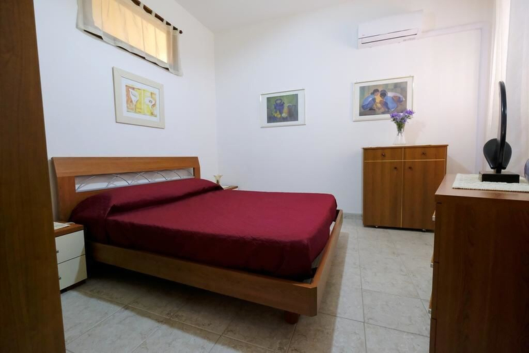 Bedroom 3, Bed & Breakfast L'aquilino, Carbonia-Iglesias