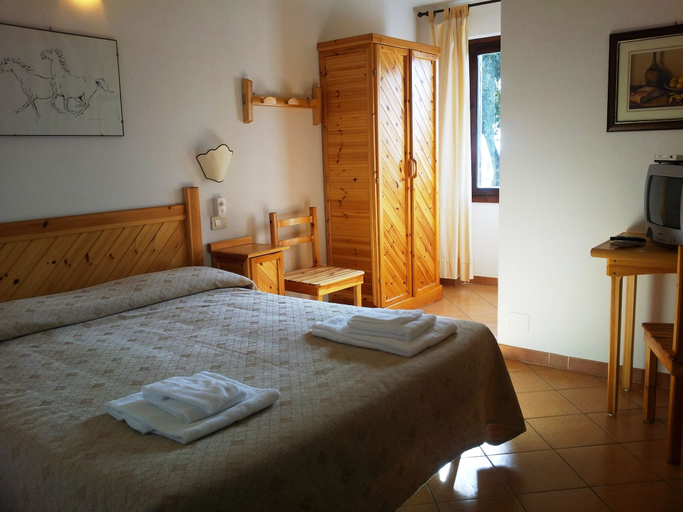 Bedroom 3, Agriturismo Zugarelli, Rome