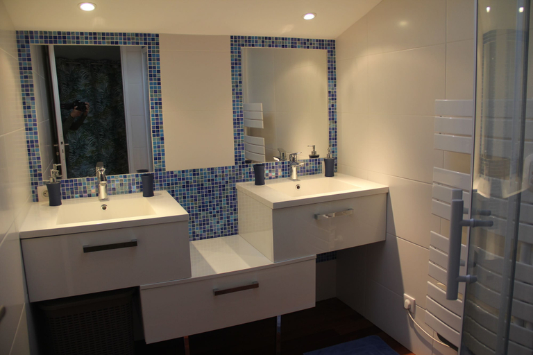 Bathroom 5, La Belle Vie Capbreton, Landes