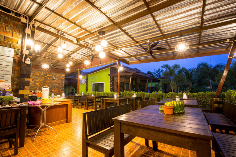 Food & Drinks 5, Sirilanta Resort, Ko Lanta