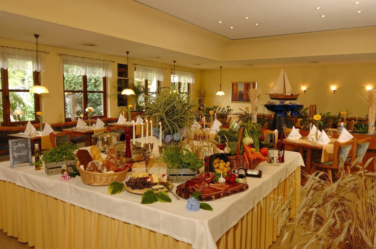 Food & Drinks 4, Aparthotel Am See, Ludwigslust-Parchim
