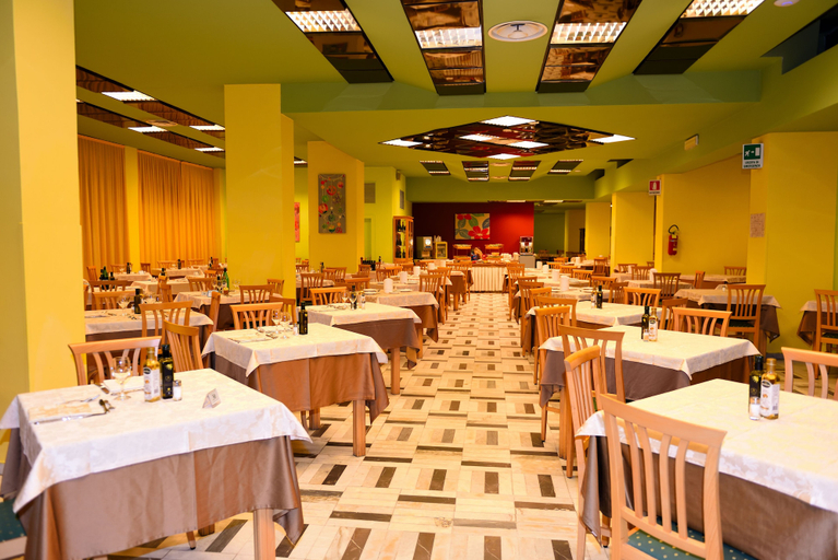 Food & Drinks 5, Grand Hotel delle Terme, Cosenza