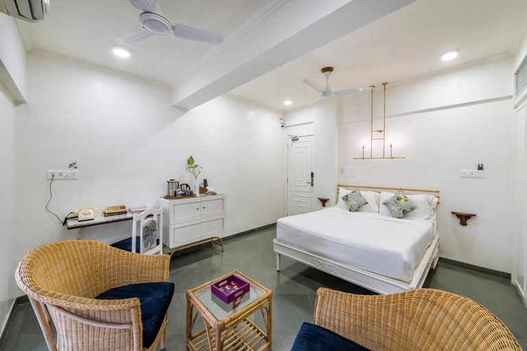 Bedroom 3, Hotel Kemps Corner, Mumbai City